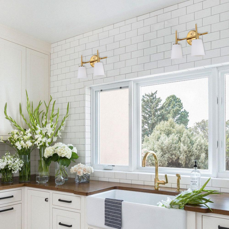 Cerdeco 2 Lights Vanity Lighting Bathroom Lighting Brass Finished Bar Light    WSL10